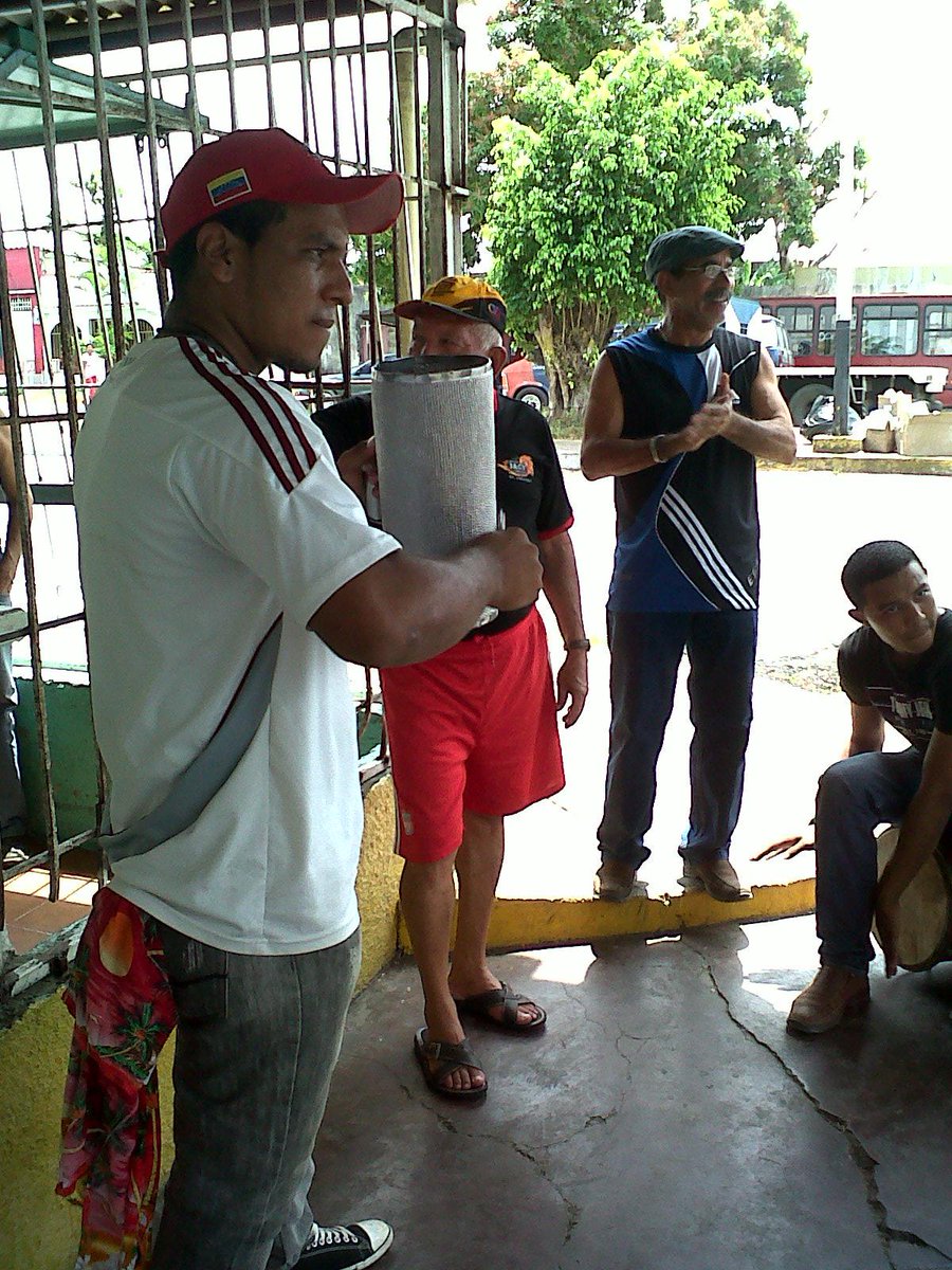 Sector la Sabada Caripito estado monagas percusión #ElSistemaCumple40 #concierto535 <a href="/SistCto/">Sistema Caripito</a>