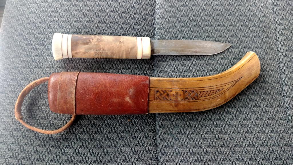 .<a href="/HankWill/">Hank Will</a> Thought you might like to see this one. My Swede big sis made it. Believe it's reindeer antler.