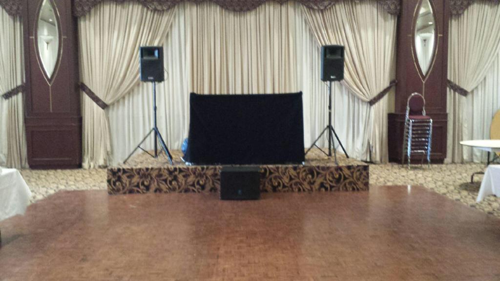 BaktisEnt's tweet photo. Two parties, one night! #baktisentertainment http://t.co/aZZ9yAZvIQ