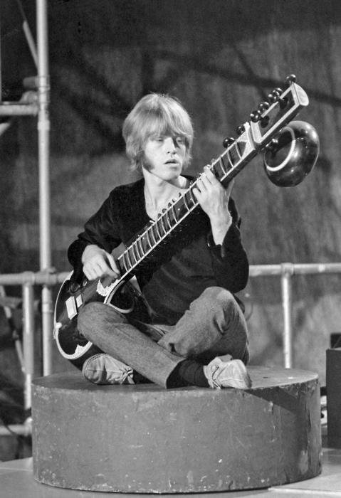 Brian Jones / 28 February 1942.
Happy 73th birthday! 