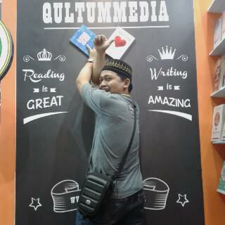 Hahaha...seruuu!! Ada aksi selfi n grupi berhadiahnya di stan145 qultummedia cc: <a href="/TeladanRasul/">Teladan Rasul</a>