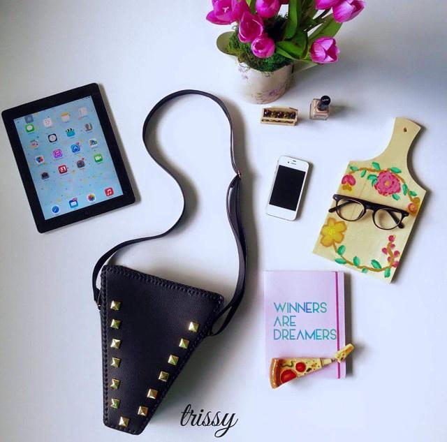 girynsshop's tweet image. sling bag 80000