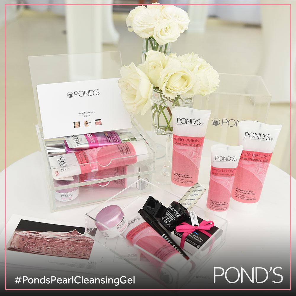 PondsPH's tweet photo. This is a promo especially for YOU, #PondsGirl! RT this tweet &amp; you can win a new #PondsPearlCleansingGel Kit! http://t.co/YE00dI4DA2