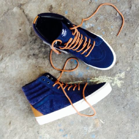 Vans SK8-Hi Reissue (Year Of The Hourse) Navy | size 44.5 | 599K | cp ?cek bio #FixOriginal cc <a href="/sepatubersih/">Sepatu Bersih</a>