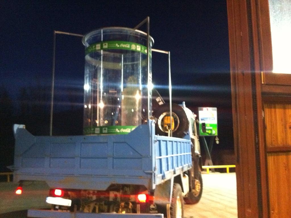 Buenos dias Despejados Y sin.....allá vamos