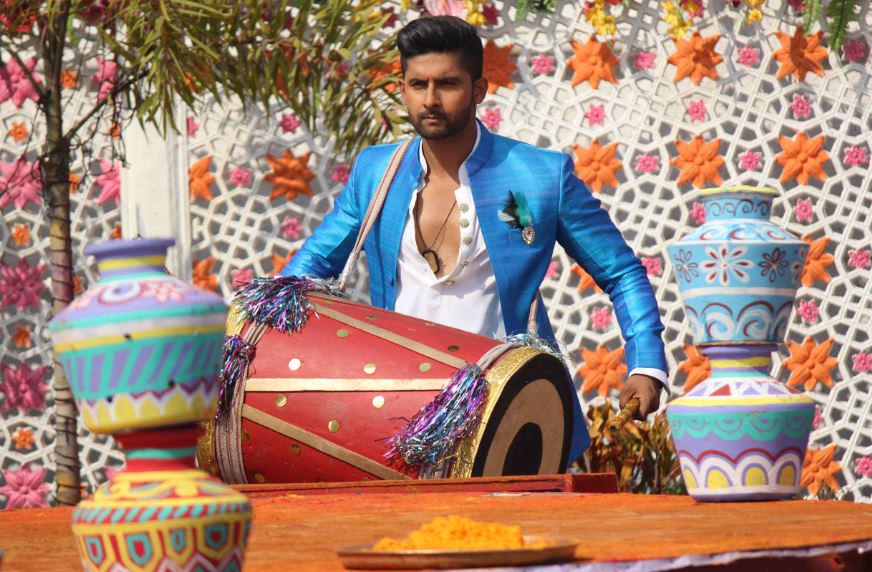 Embedded image permalink