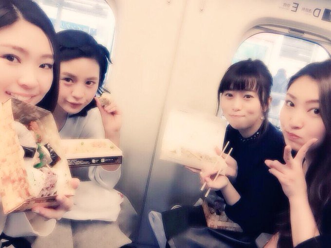 新幹線なう♡ http://t.co/hvTG3abqJR