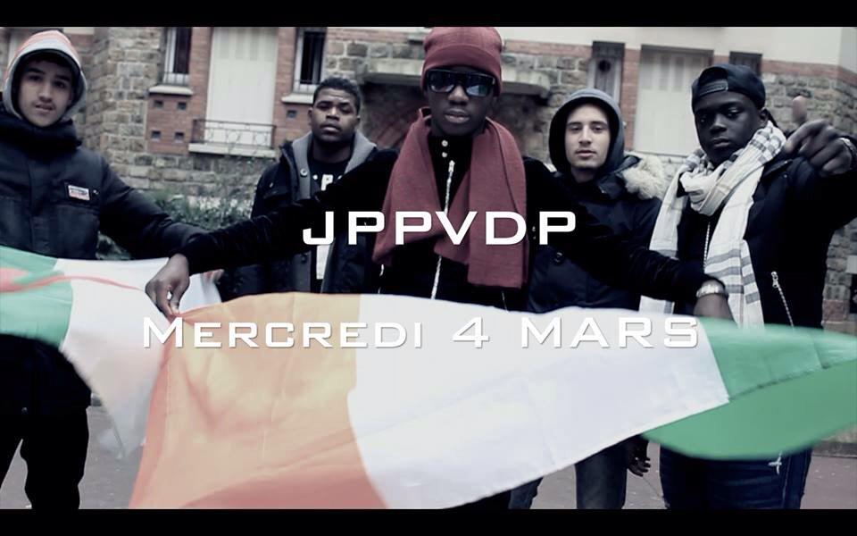 Slayry_Abana's tweet photo. Ce mercredi a 18 heures je balance le 1er épisode de ma série de freestyle http://t.co/FpPpfAsvwo