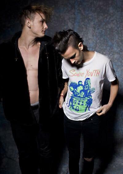 The1975Report tweet picture