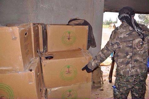 metesohtaoglu's tweet photo. ⚡️📷 #Kurdish #YPG forces find #Saudi aid packages in #Tal_Hamis #Syria http://t.co/8buzBrVeeL
