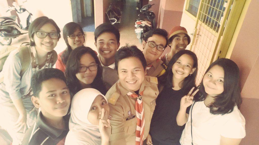 Selfie yaaaaaaaawwwwwwwwwww 😀