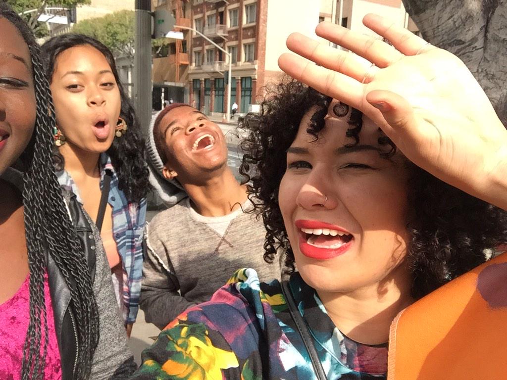 rudeaura's tweet image. Why&apos;s the sun gotta do us like that??? #TearyEyed #Sike #MadeItWork