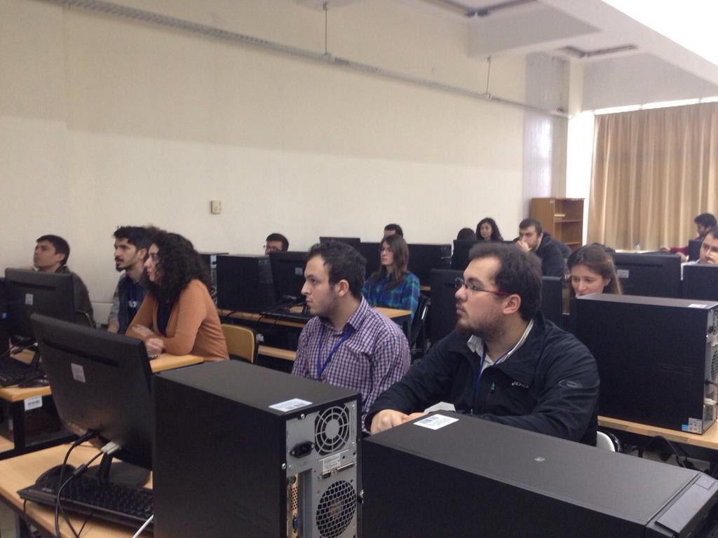 ieee_izhack's tweet photo. #IzHack15 te eğitimler başlasın! #hacking and #coding @iyteedutr . http://t.co/4gkk9Omub2