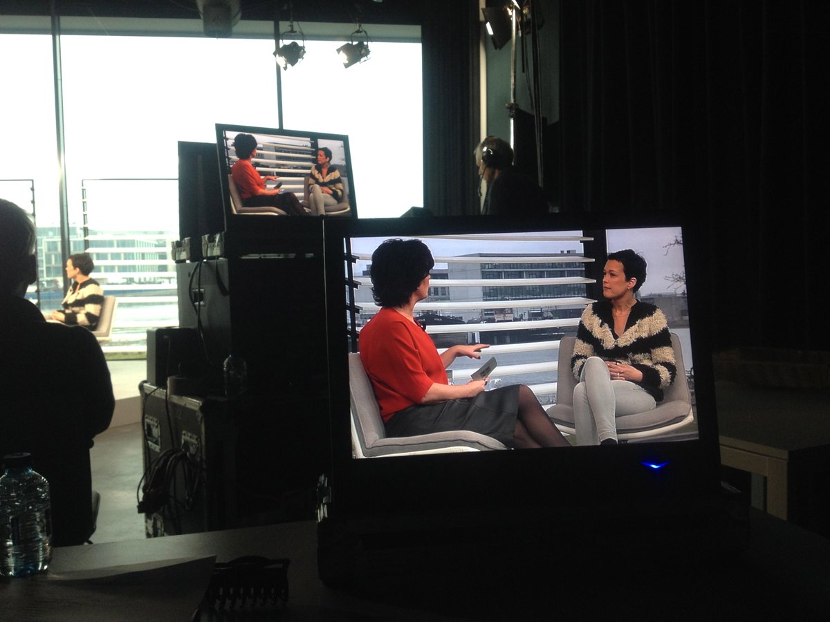 SchepperCo's tweet image. Straks 17.10 u #NPO2 #SchepperCo spreekt @jacobinedc_geel Gitta Veraart over haar leven met een autistische zoon.