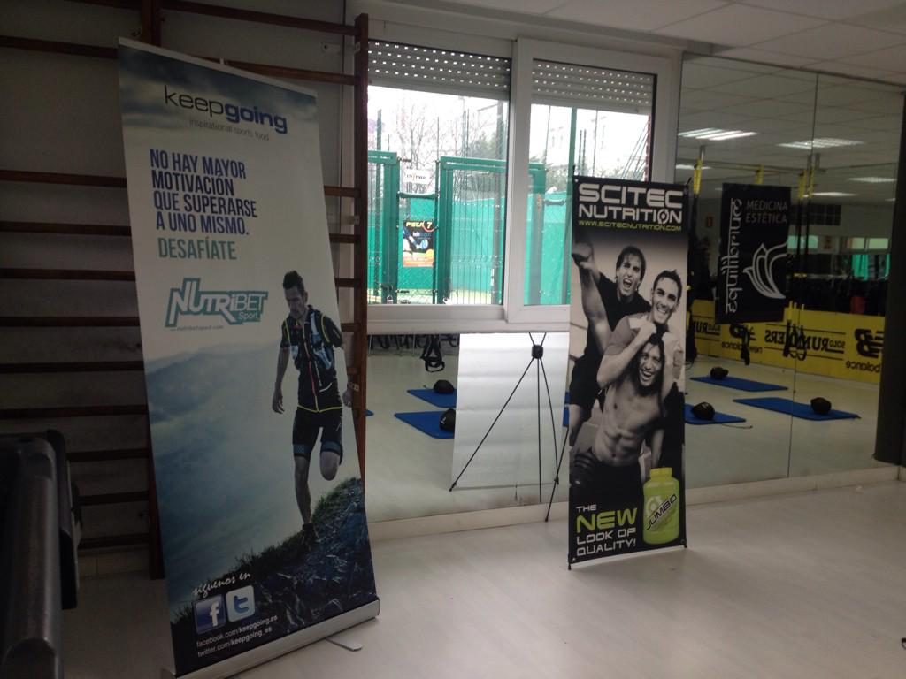 bertomayordomo's tweet photo. Todo listo para el reto trx de bm Estudio de Entrenamiento. #TrxSantander http://t.co/fbX0jdPJAP