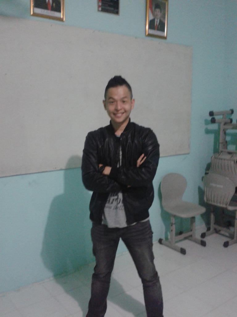 atmosphere_2015's tweet photo. Masih ragu mau dateng atau engga? Kalo udah ada gini gimana? Hihi. :p http://t.co/9zNdeSUpob