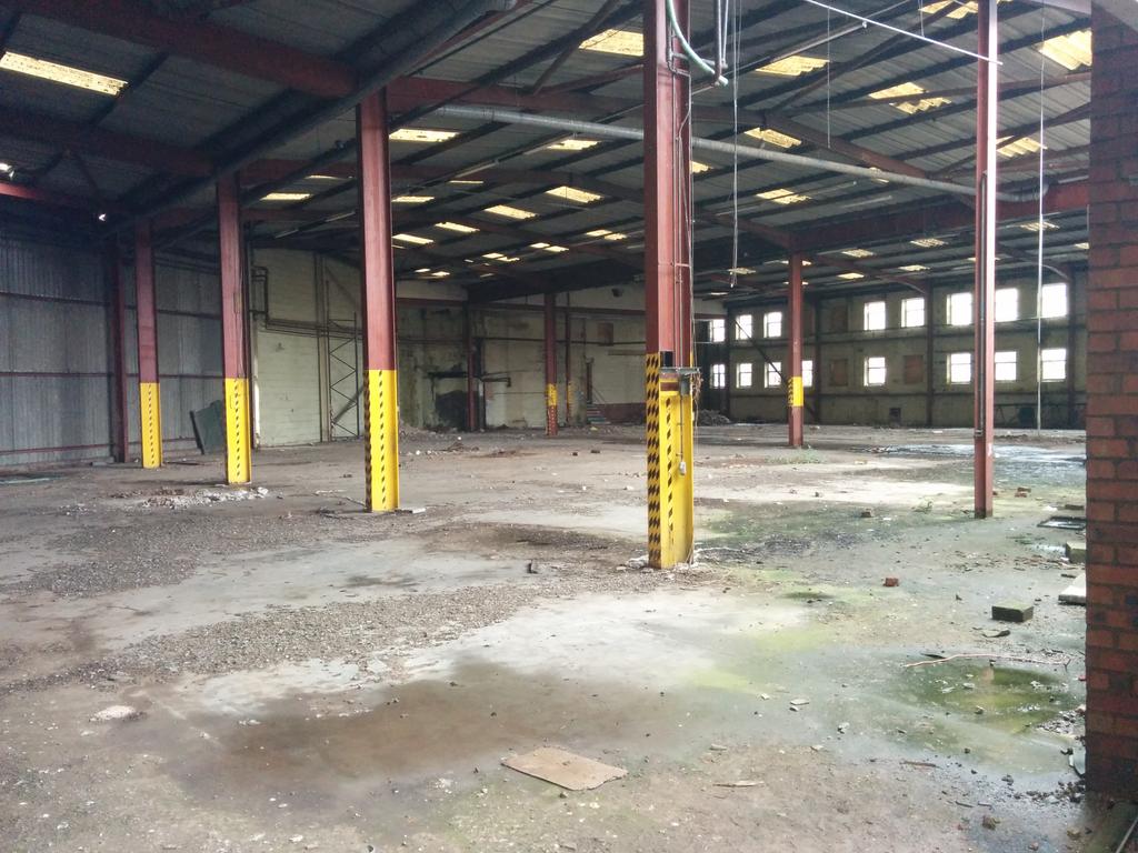 A rare glimpse into Frost's Mill on Park Green (the one behind the cenotaph)