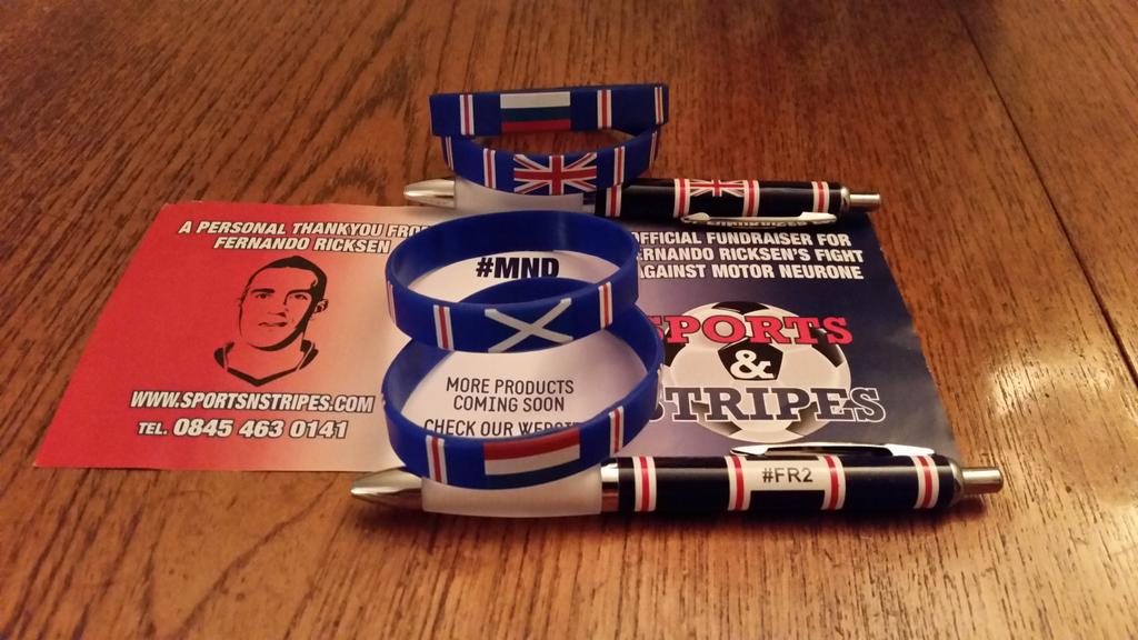 TraceyJHowe's tweet photo. @FR2APPEAL Received my wristbands and pens earlier this week.  Many thanks ☺ xx http://t.co/oEjmxU6kFP