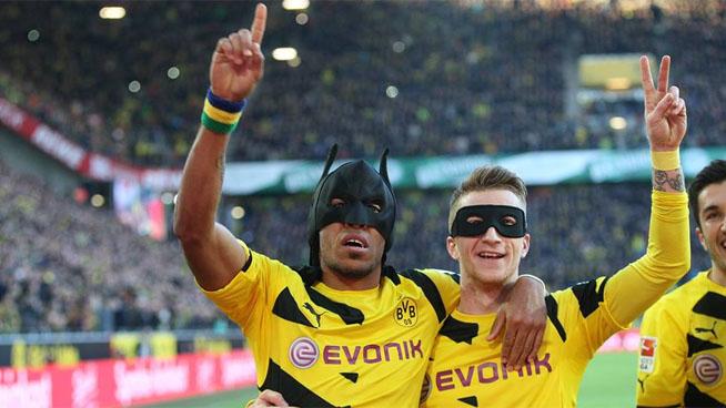 Aubameyang Batman and Robin