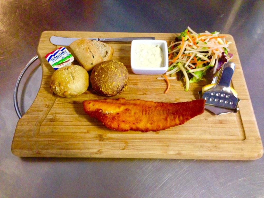 Roestelberg's tweet photo. Vandaag nieuwe lunch- en dinerkaart erin gegaan. Kom ook onze nieuwe gerechten proeven. http://t.co/ihhsoVQCkm