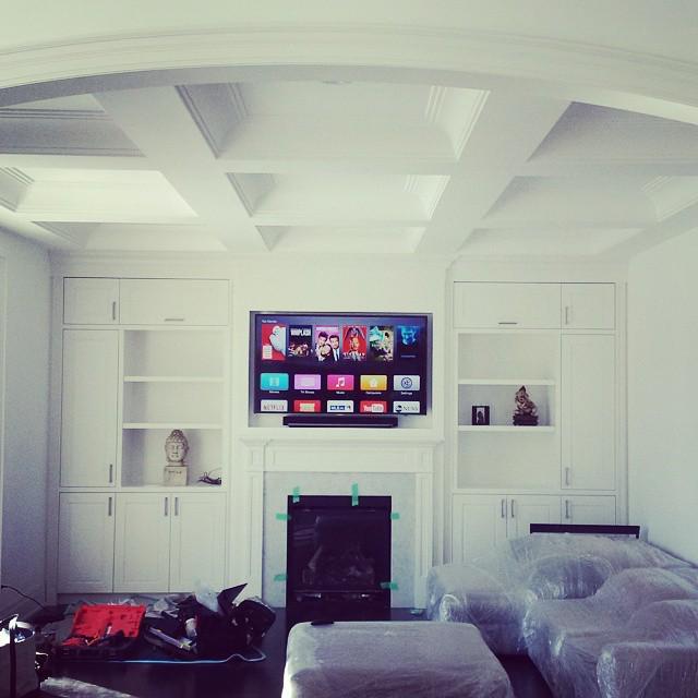 SmartFinish's tweet photo. #WorkInProgress A #Samsung #UN60H7150 Led TV above a mantel with a #Sonos #Playbar, #Sub and #ConnectAmp powering #… http://t.co/xL6LdJAgt1