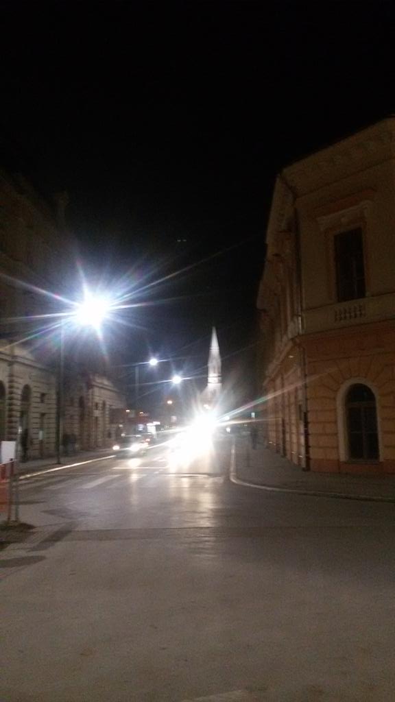 JelenaMKandic's tweet photo. #ZrUP #WebizUp Mnogo je lepo veče u Zrenjaninu.😊 http://t.co/G59iAVqwF4