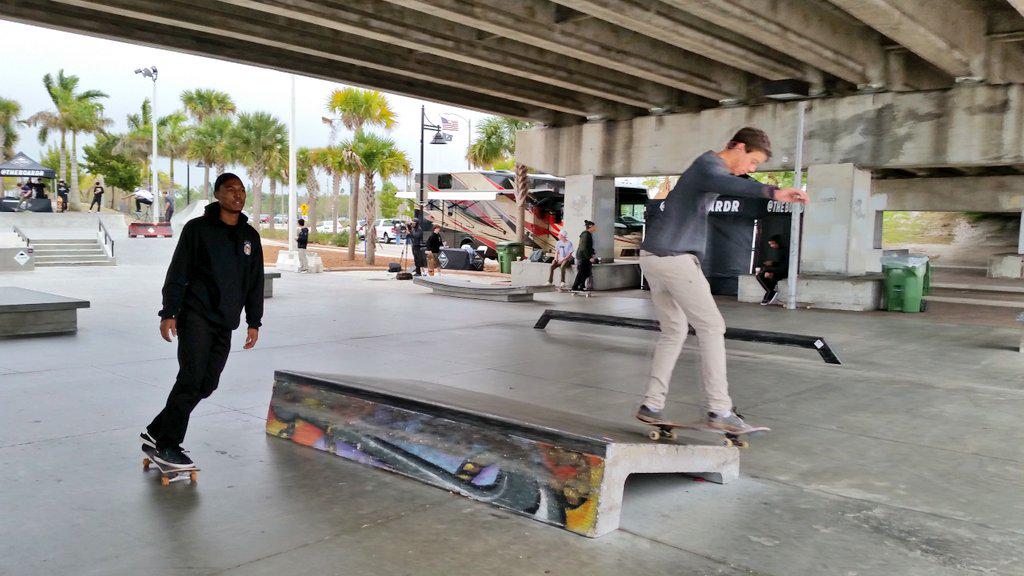 Welcome to #TheBoardrAm Tampa at Bradenton Riverwalk Skatepark!

Qualifiers will begin at 11 a.m. ET.