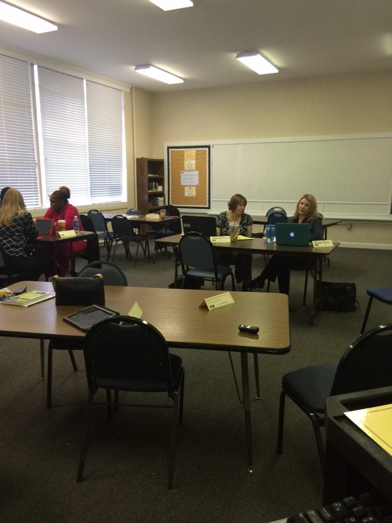 FranDundore's tweet photo. A powerhouse of leadership this Saturday at Griffin RESA! #teacherleaders http://t.co/HHo5XScBbU