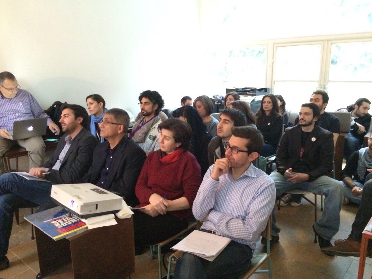 Full house <a href="/Coworking961/">Coworking +961</a> for the final pitches of the #startup challenge #openLB