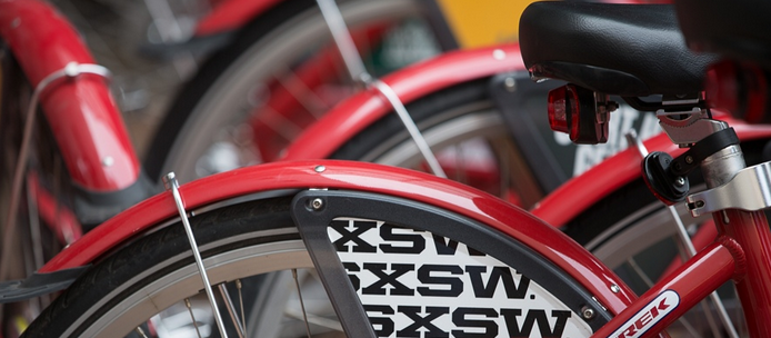 kelljokrause's tweet photo. Pro Tip: ATX is beautiful in March. Save time on your commute, rent a bike w/#SXcycles. http://t.co/zwSxOr3bua #SXSW http://t.co/fHQhgGWkEG
