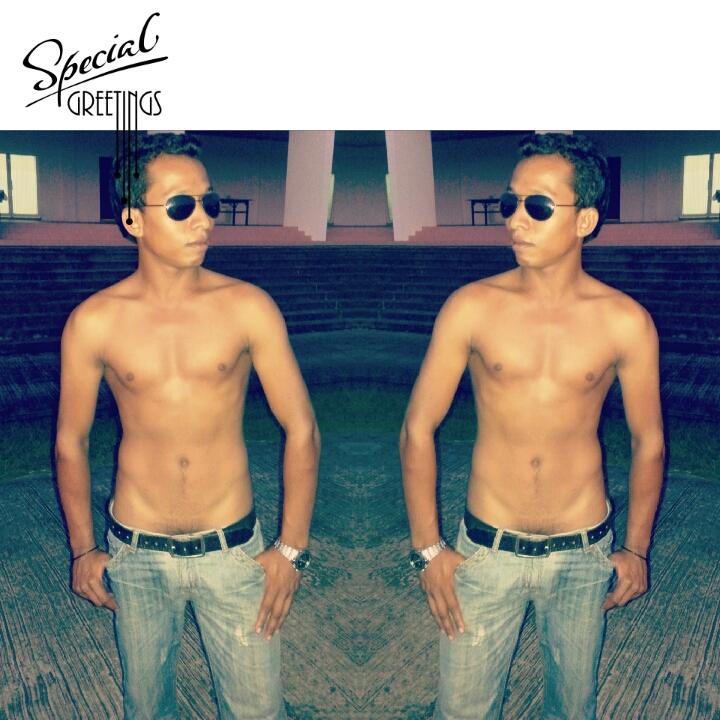 mdharun736's tweet photo. Its me... if contak to me mobile number   006737157540 http://t.co/ER2xQTrLXK