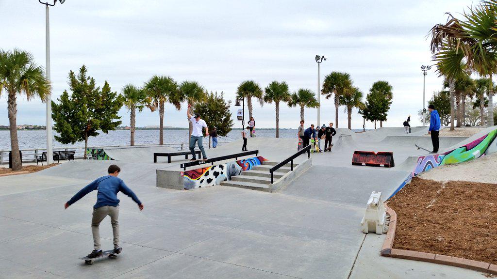 Shout out to central Florida for having a safe, well-lit, 24-hour skatepark in Bradenton.