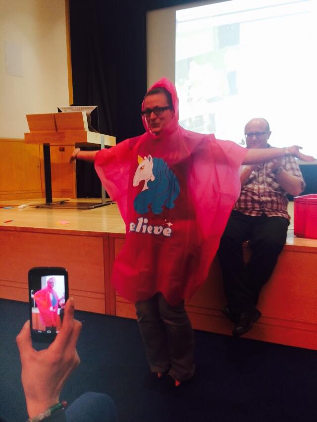 PamelaPinski's tweet image. Me looking fetching in a pink poncho! Thank you to @TalkAboutLocal as my #unaward for @digbeth! #PeakyBlinders #TAL15