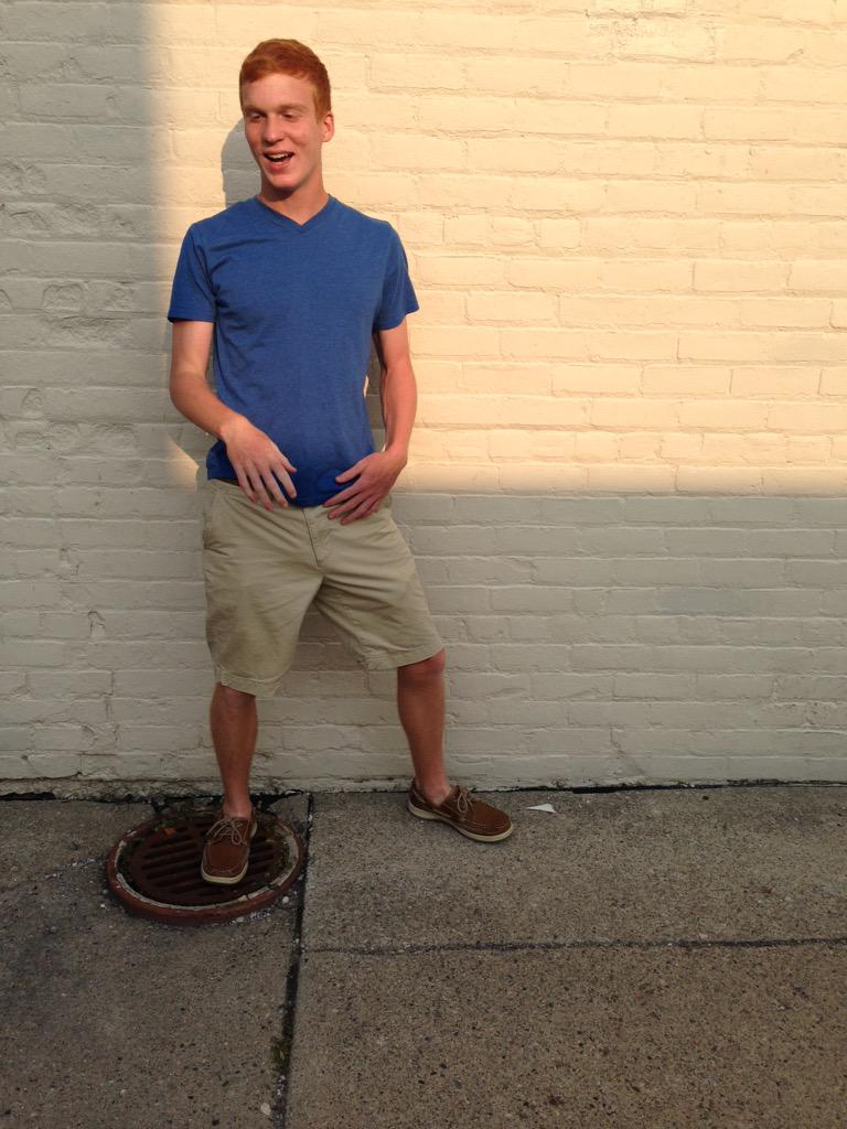 bquick07's tweet photo. happy birthday brother🎉 http://t.co/LHypSPjEKs