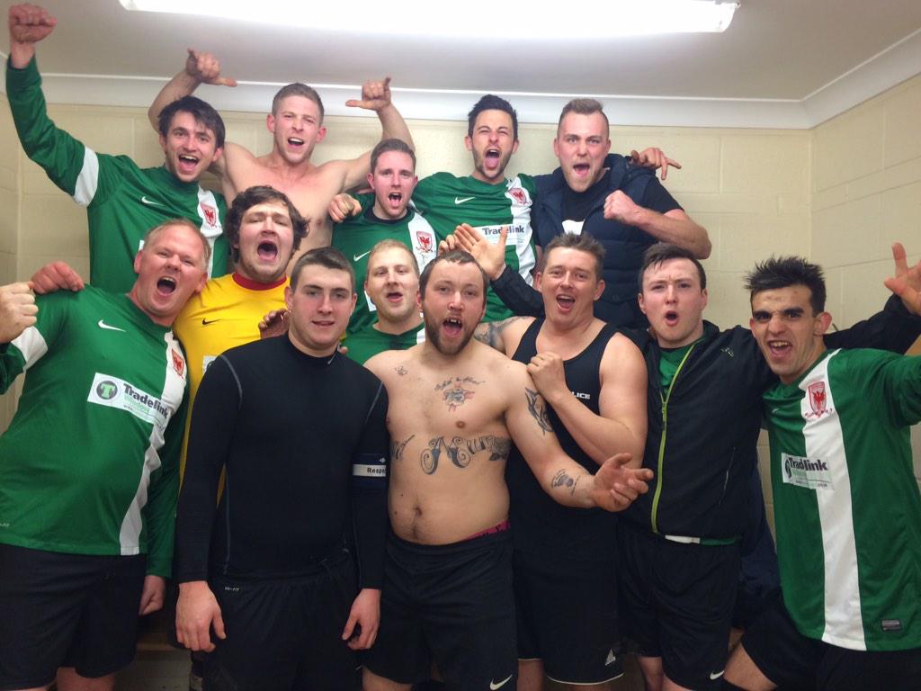 Victory selfie <a href="/OutwellSwiftsFC/">Outwell Swifts FC</a> <a href="/ashhodgson10/">Ashton Hodgson</a> @Pearcey_90
