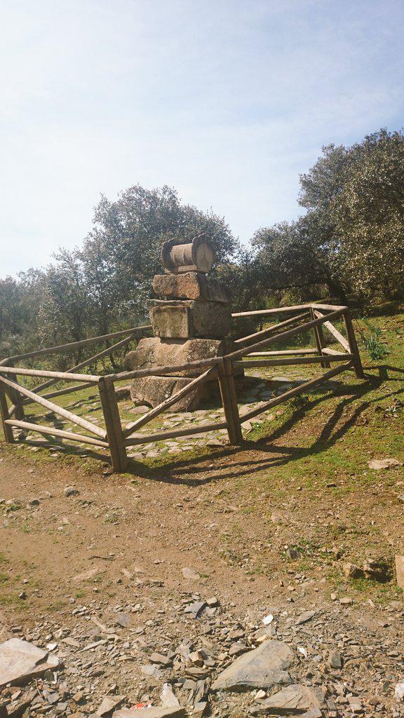 JMRASCONL's tweet photo. Celebrando el día de Andalucía disfrutando de nuestra tierra!!! http://t.co/PXjUUrDOr5