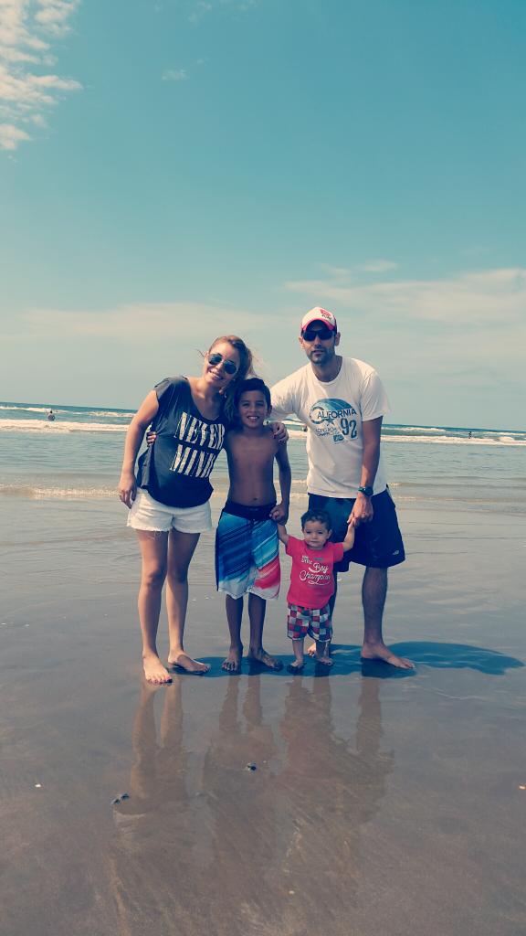 simogra's tweet image. Los amo♡