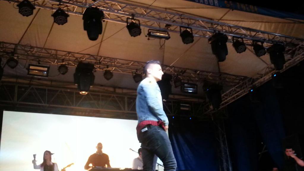 ayleen_alvarez's tweet photo. @MALUMACOLUMBIA 〽️〽️〽️〽️〽️〽️〽️〽️〽️〽️〽️〽️❤️ de corazon #malumatica tu me inspiras a correr #cuadron gracias x ser tu http://t.co/N8tLEZ0KyT