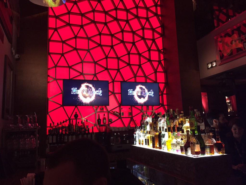 <a href="/hardrockist/">Hard Rock Istanbul</a> 'Rock bütün iyiliklerin anasıdır' Co-Co