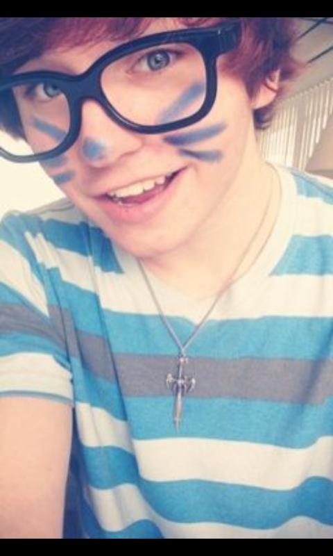 itziarpgc's tweet photo. Fell in love ♡♡♡ @MrTylerKnight #AllKnighter http://t.co/x4T8oZh86b