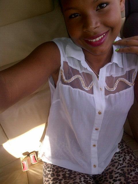 EmilyGarcia024's tweet image. Saturday. #NoLoveNoProblem 😘😍✌