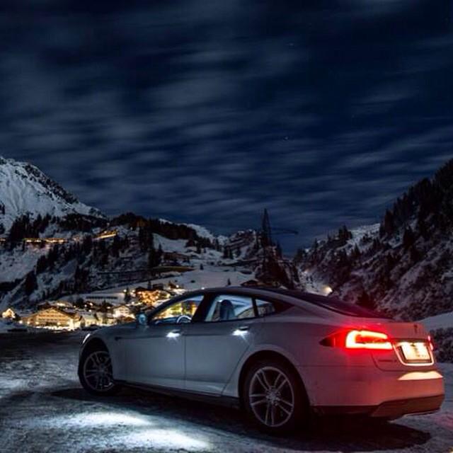 Embedded image permalink