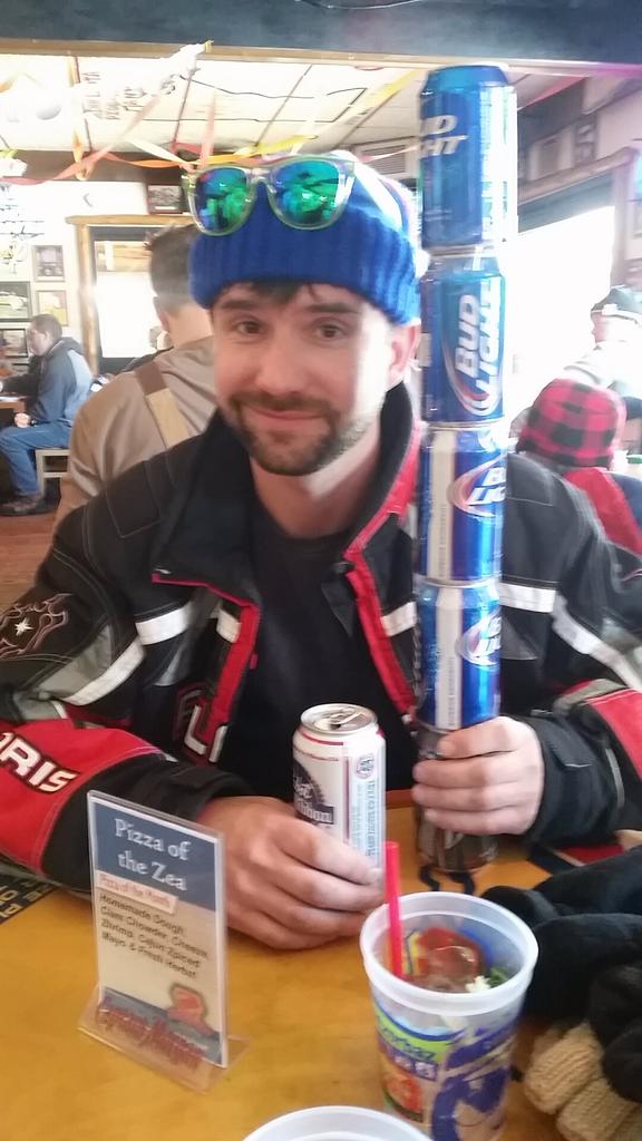 ElliottRoss3's tweet photo. #stage2beau #frozenfore http://t.co/o20y53G5gS
