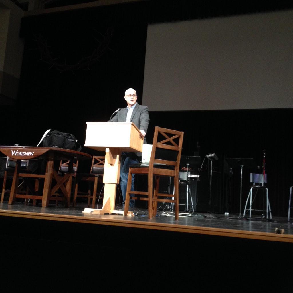 FBBtweets's tweet photo. J. Warner Wallace speaking on the resurrection of Jesus! http://t.co/UtdwENdXaG