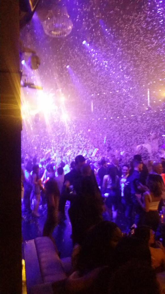 Arroyo14L's tweet photo. Last Night @ LIFE .....Hit me up for the guestlist/Tables tonight....Tex or Call 408.966.5070 http://t.co/FcaF6dd6fK
