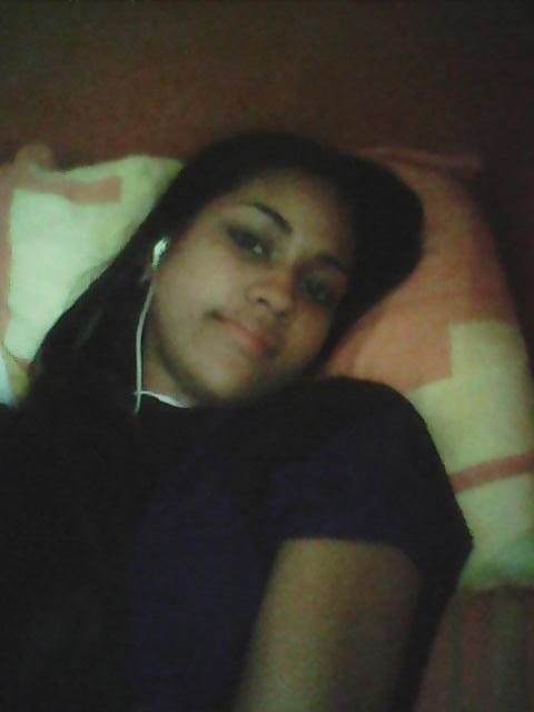 engerlin2's tweet photo. Yoo acostada http://t.co/U2vqGYSJox