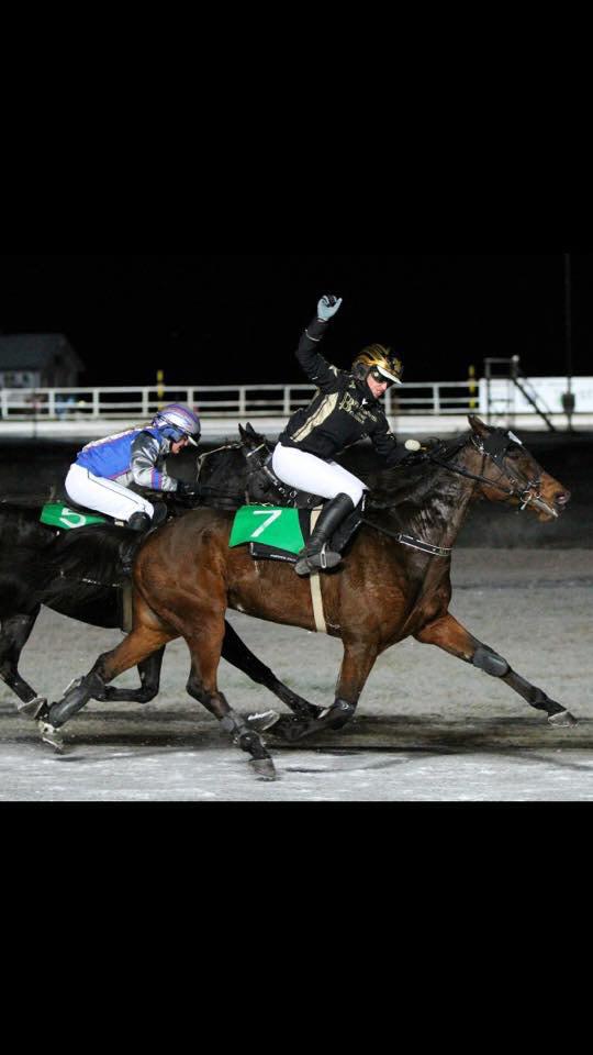 ad_solveig's tweet photo. Tro om vi får se dette på nytt i morgen? #travløp #harstad #fantomrols http://t.co/QaziBTA4ya