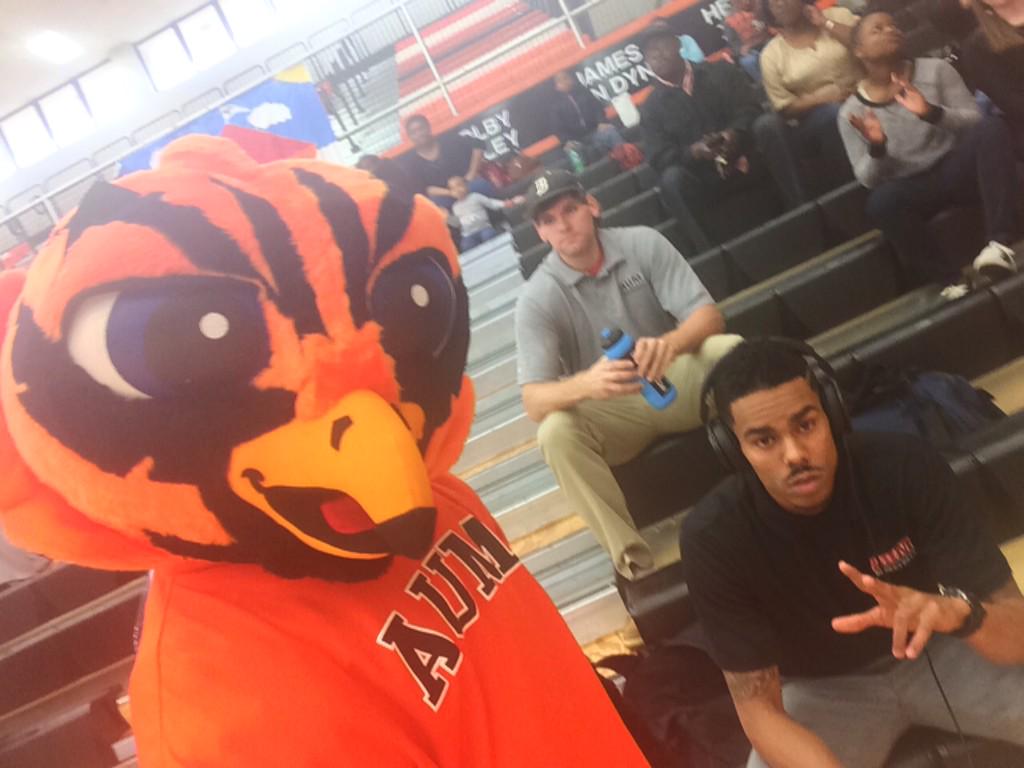 TSA supports <a href="/Curtiss_Warhawk/">Curtiss the Warhawk</a> and  <a href="/AUMathletics/">AUM Athletics</a> !#AUMUnderTheBigTop