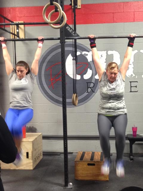 countrycard's tweet photo. #projecttw2015 gray team hanging out. http://t.co/dZFei47IIq