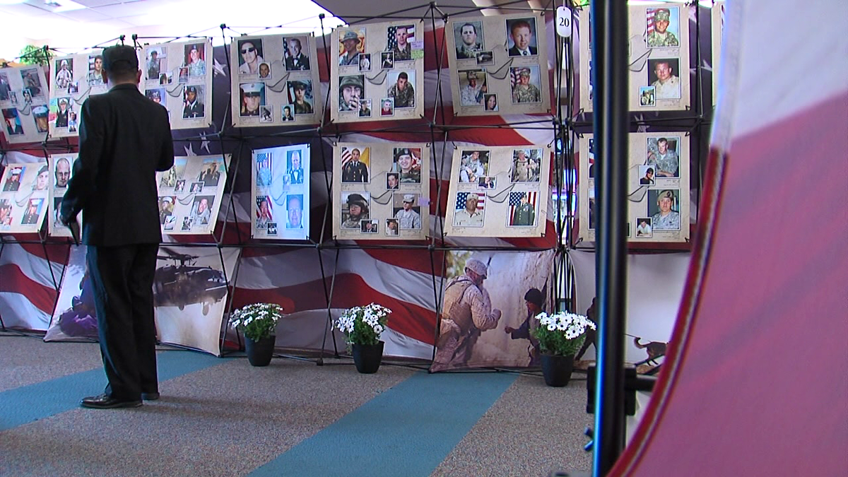 10News's tweet photo. Traveling war memorial honors local veterans in Alpine: http://t.co/PagmOkvZ5Q http://t.co/lMugqZ3BXs